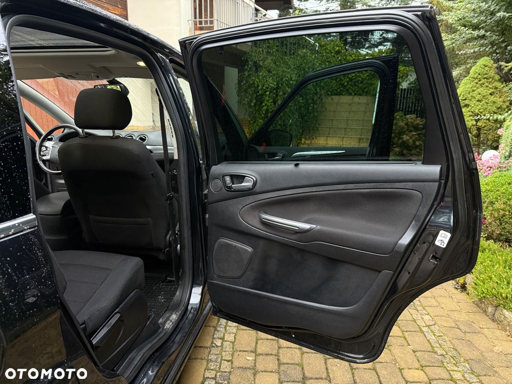Ford S-Max 2.0 TDCi DPF Trend - 18