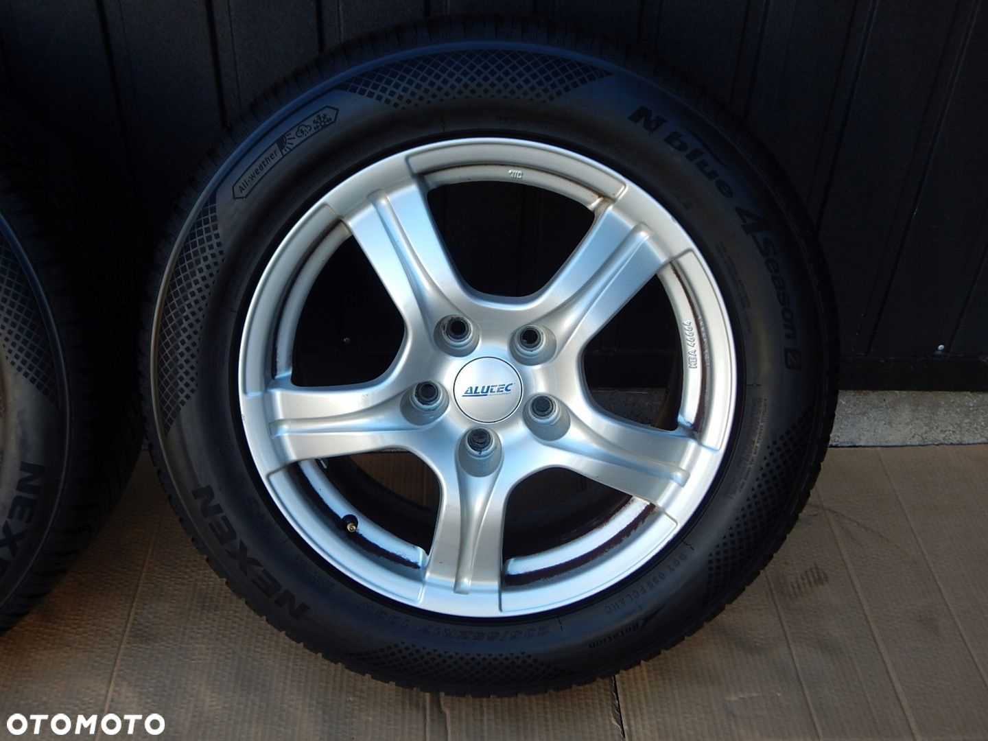 VW T5 koła alufelgi FELGI opony R17 235/55 bieżnik 4.67 7.32 - 7