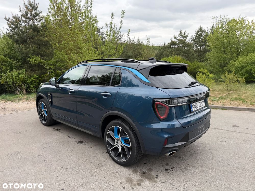 Lynk & Co 01 - 5