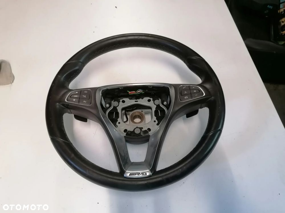 MERCEDES C-KLASA W205 14- KIEROWNICA MULTIFUNKCJA SKÓRZANA ŁOPATKI - 1