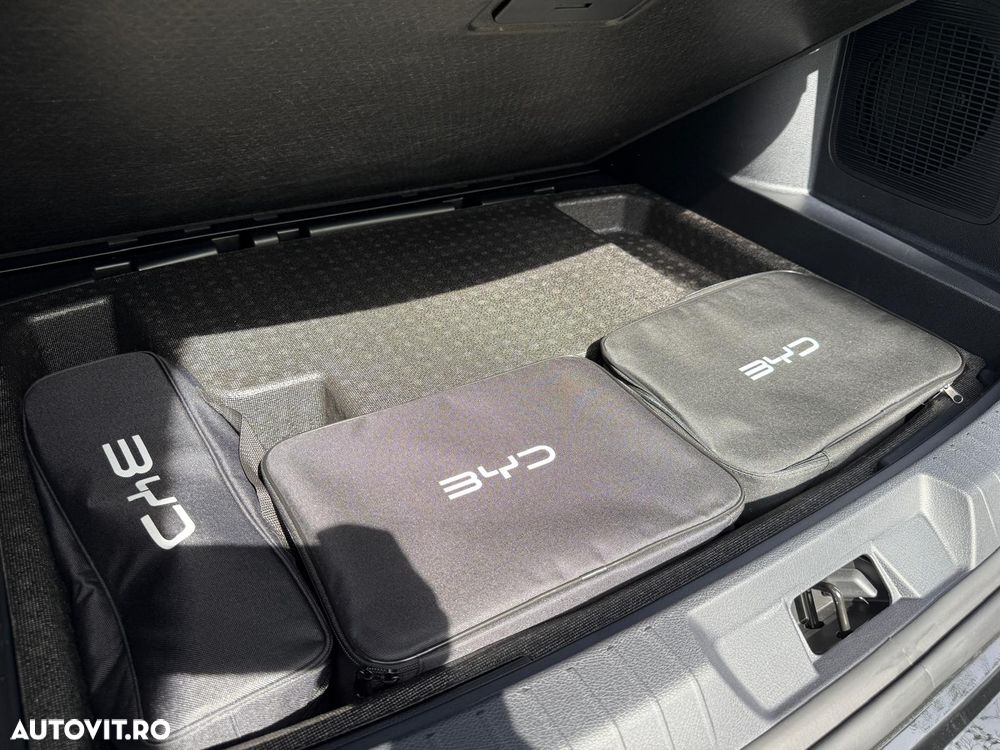 Byd Seal U DM-i PHEV Boost - 22