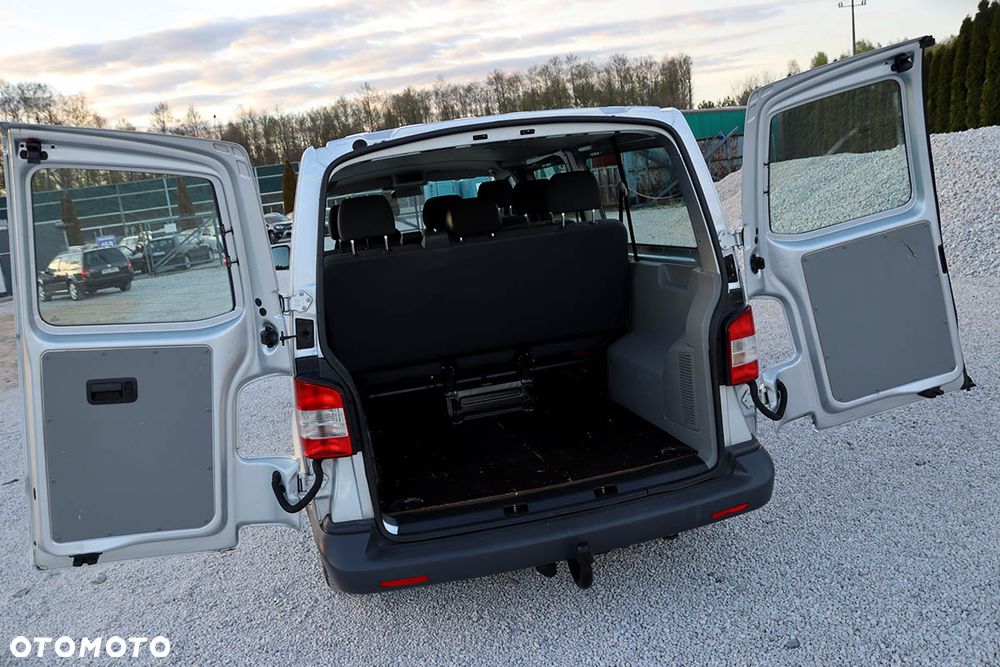 Volkswagen Transporter - 33