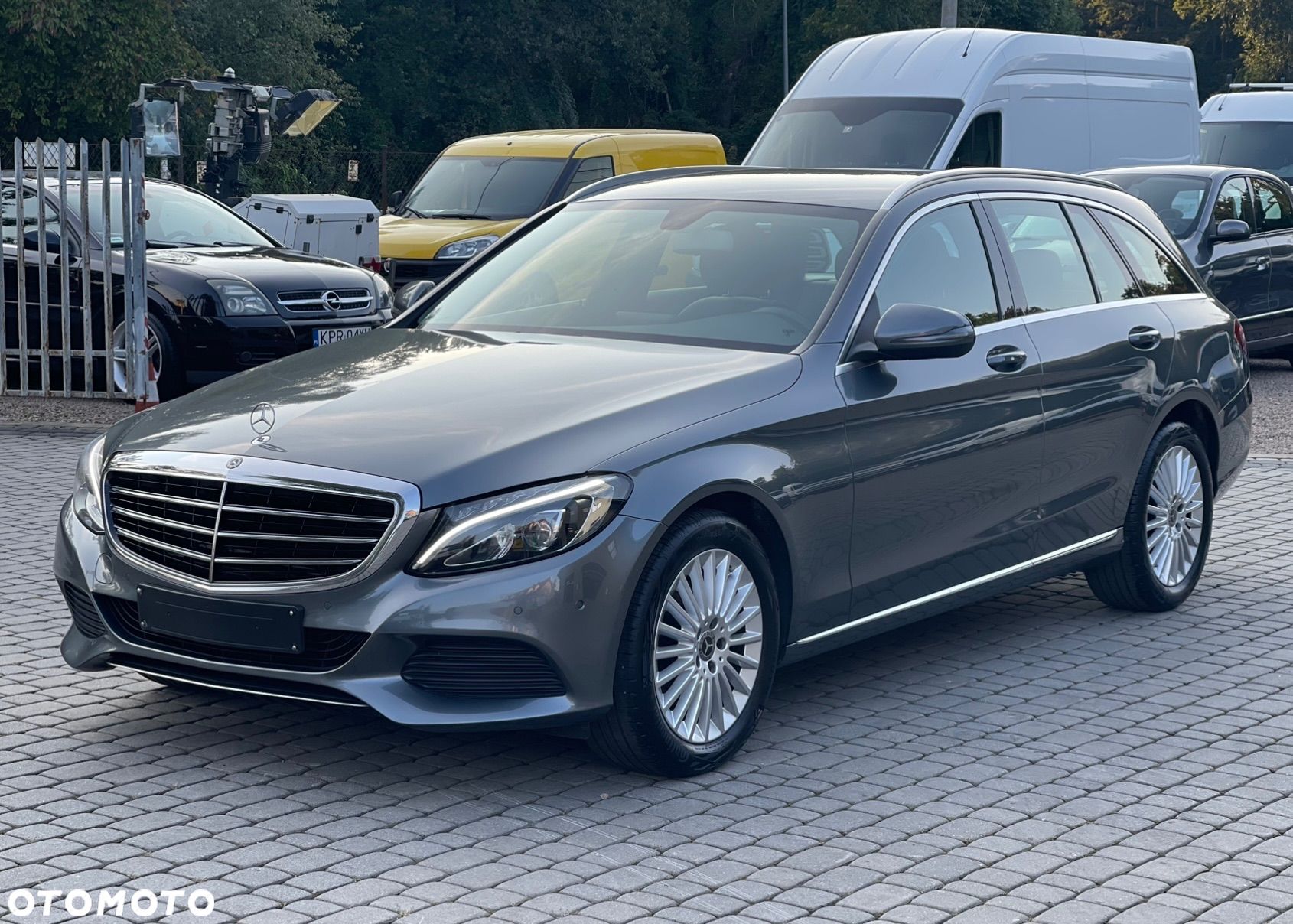 Mercedes-Benz Klasa C 200 d T 9G-TRONIC Avantgarde - 1
