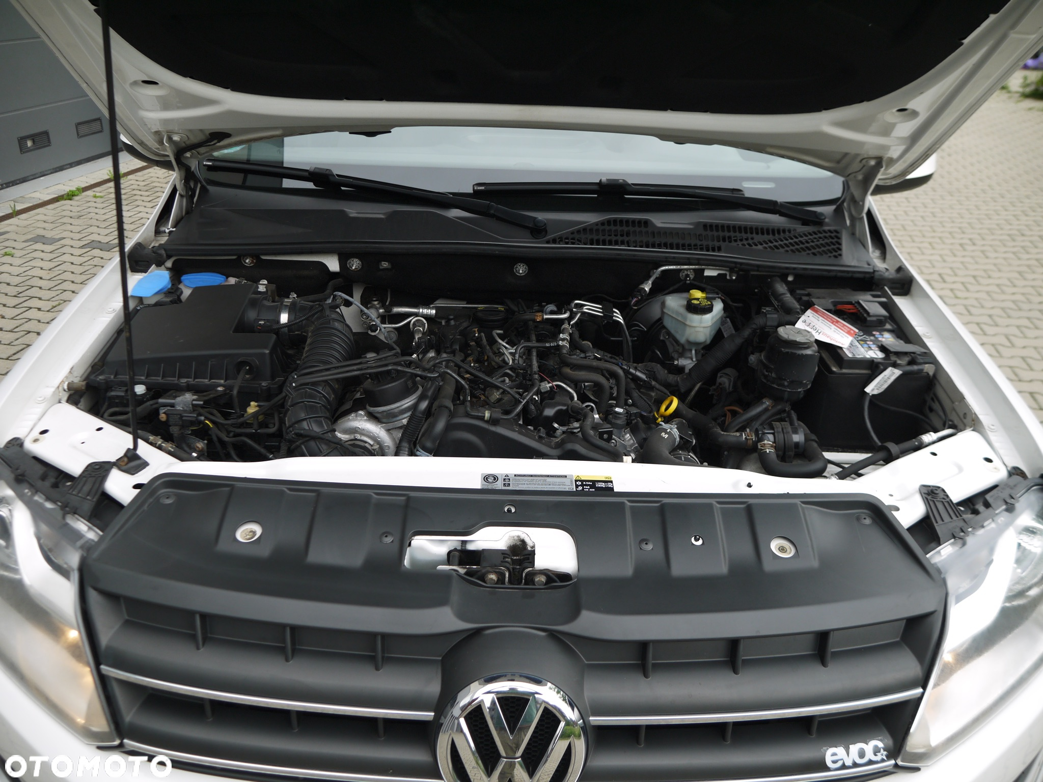 Volkswagen Amarok 2.0 BiTDI 4MOTION BMT Trendline - 6