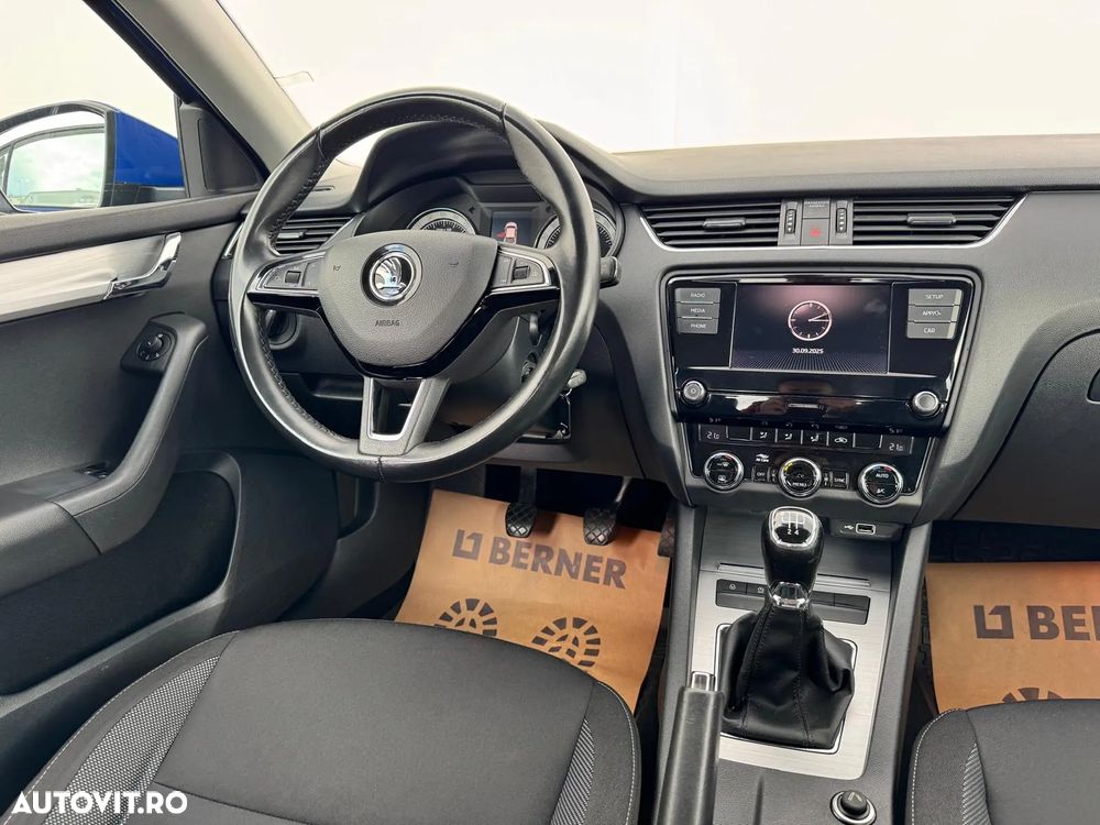 Skoda Octavia 1.6 TDI Ambition - 17