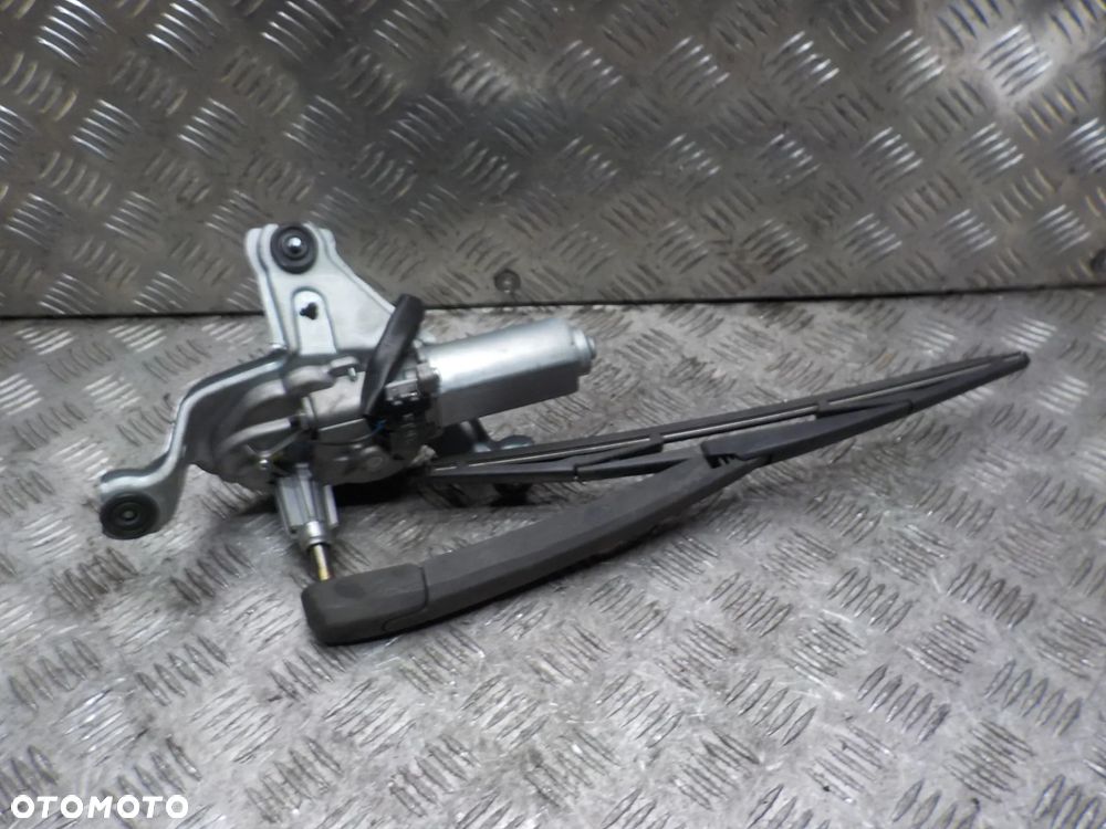 HYUNDAI I40 SILNICZEK RAMIĘ WYCIERACZKI TYŁ