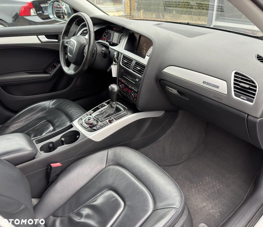 Audi A4 Allroad 2.0 TFSI S tronic - 34