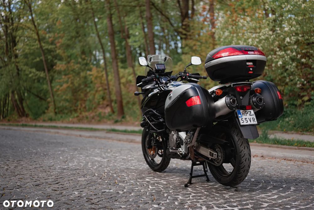 Suzuki V-STROM - 5