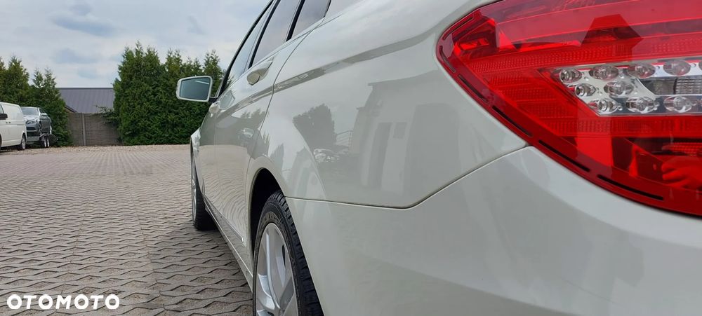 Mercedes-Benz Klasa C - 23