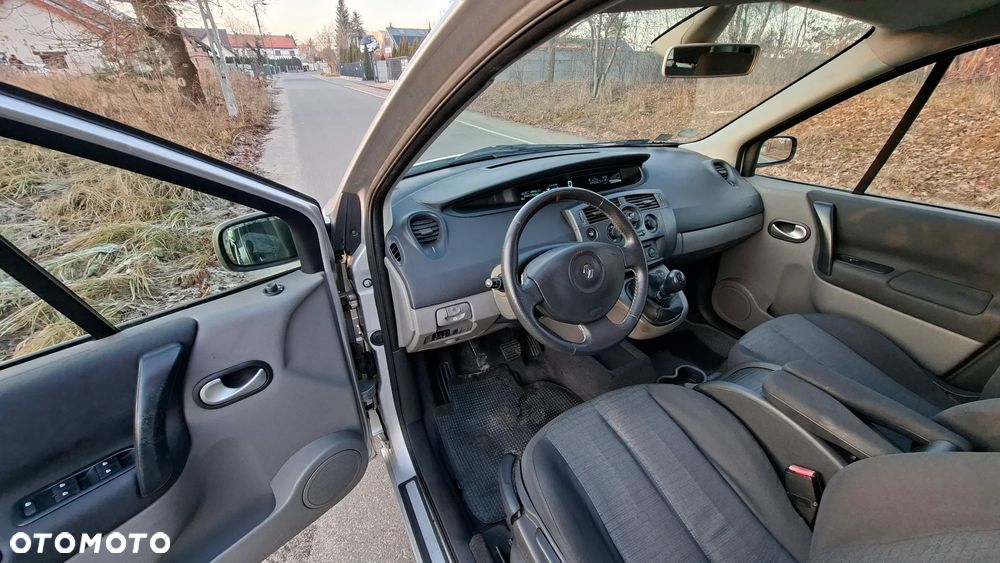 Renault Scenic 1.5 dCi Expression - 22