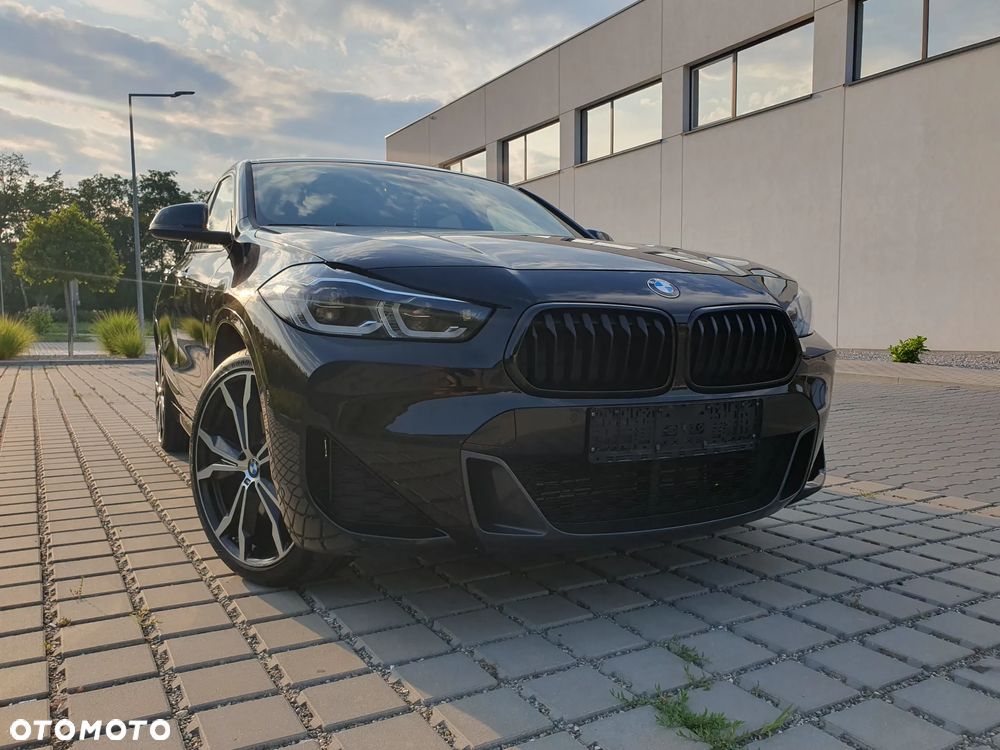BMW X2 sDrive20i M Mesh sport - 2