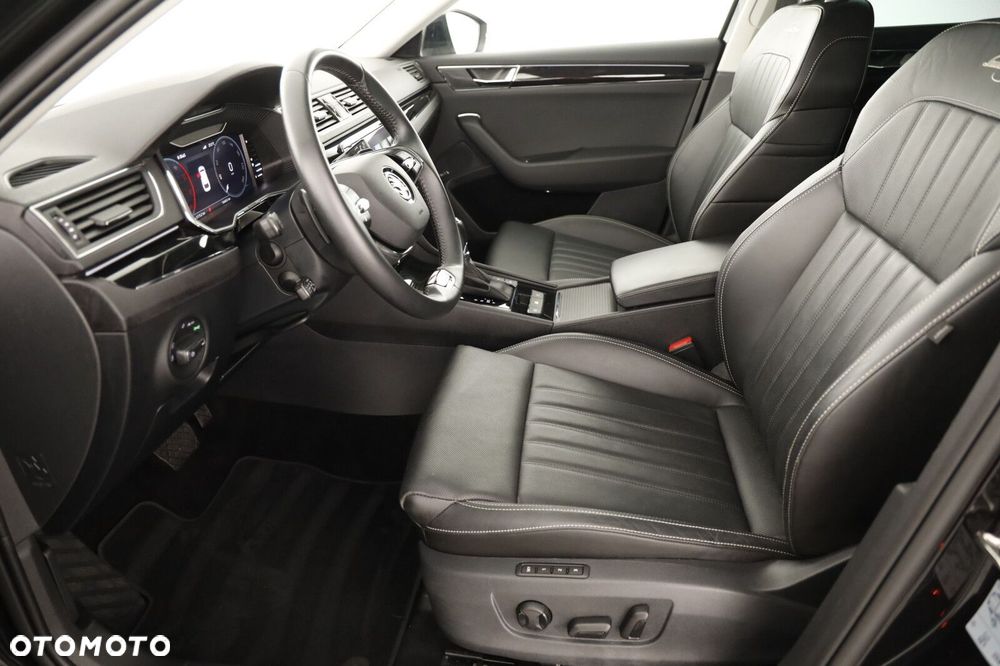 Skoda Superb 2.0 TDI SCR 4x4 L&K DSG - 13