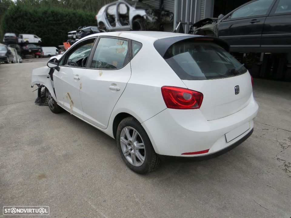 Seat Ibiza V 1.4 TDI (80CV) de 2010 - Peças Usadas (7751) - 3