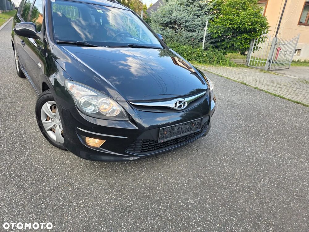 Hyundai i30 1.4 Base + World Cup - 26