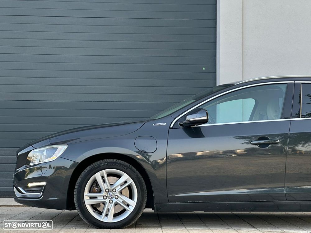 Volvo V60 2.4 D6 Summum AWD Phev - 7