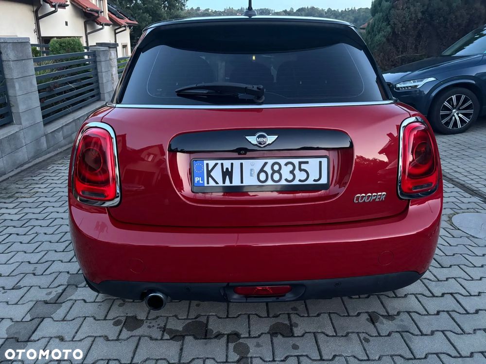 MINI Cooper Standard - 4
