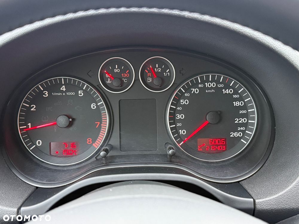 Audi A3 Sportback 1.6 Attraction - 20