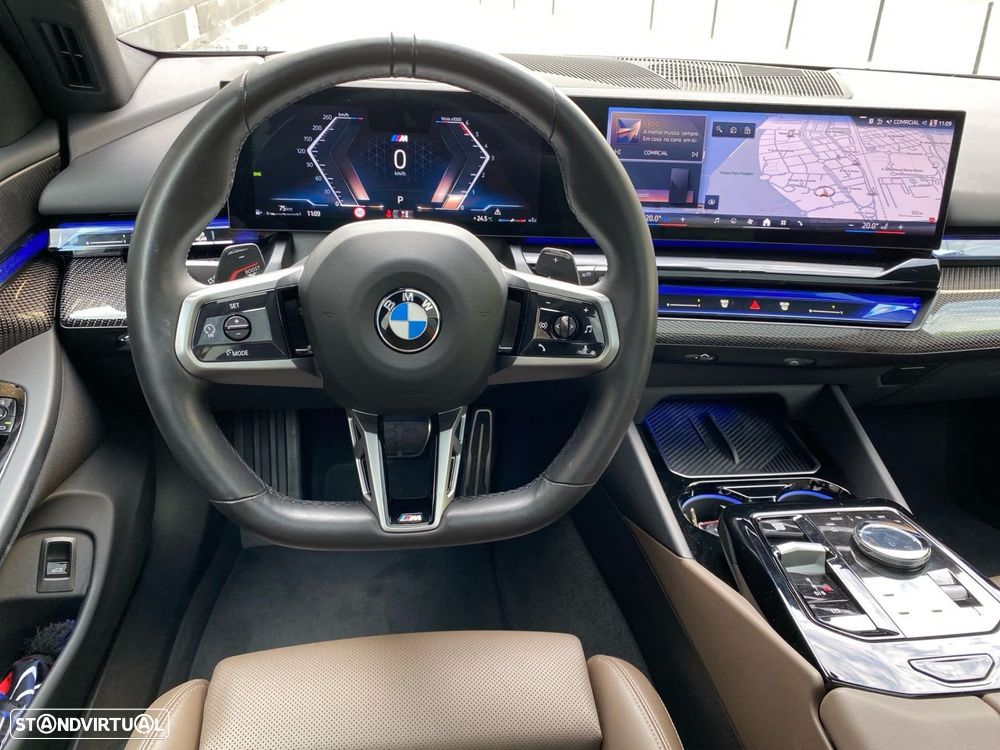 BMW 520 d Pack Desportivo M Pro - 5