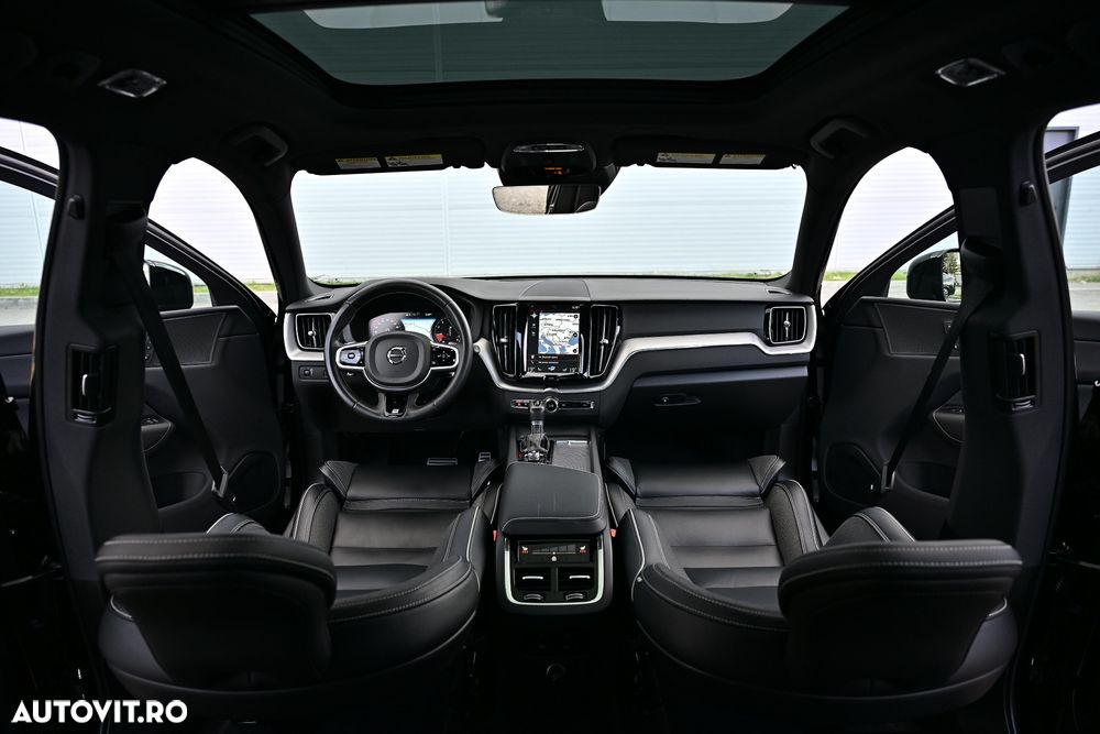 Volvo XC 60 T6 AWD Geartronic RDesign - 31