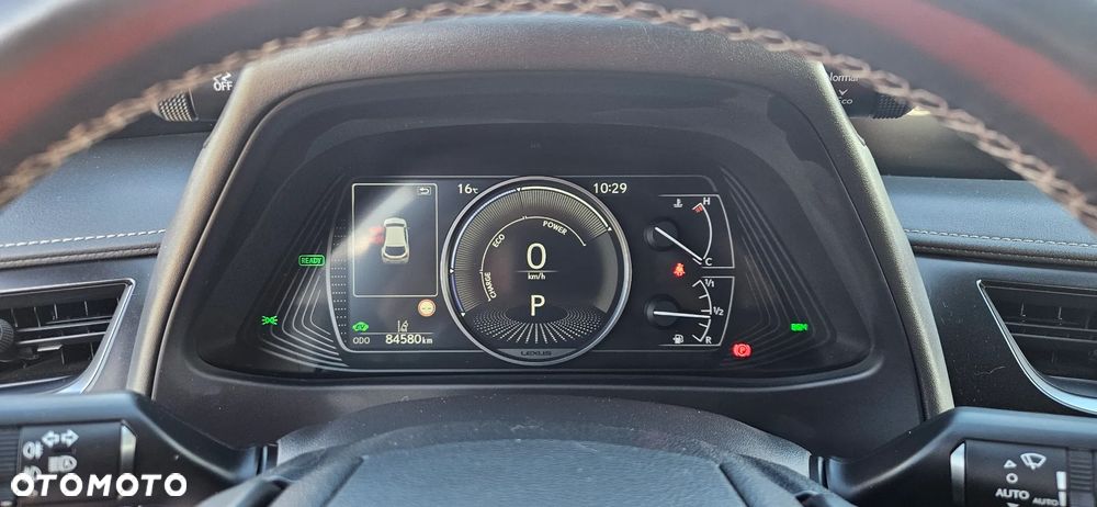 Lexus UX 250h Elegance 2WD - 8