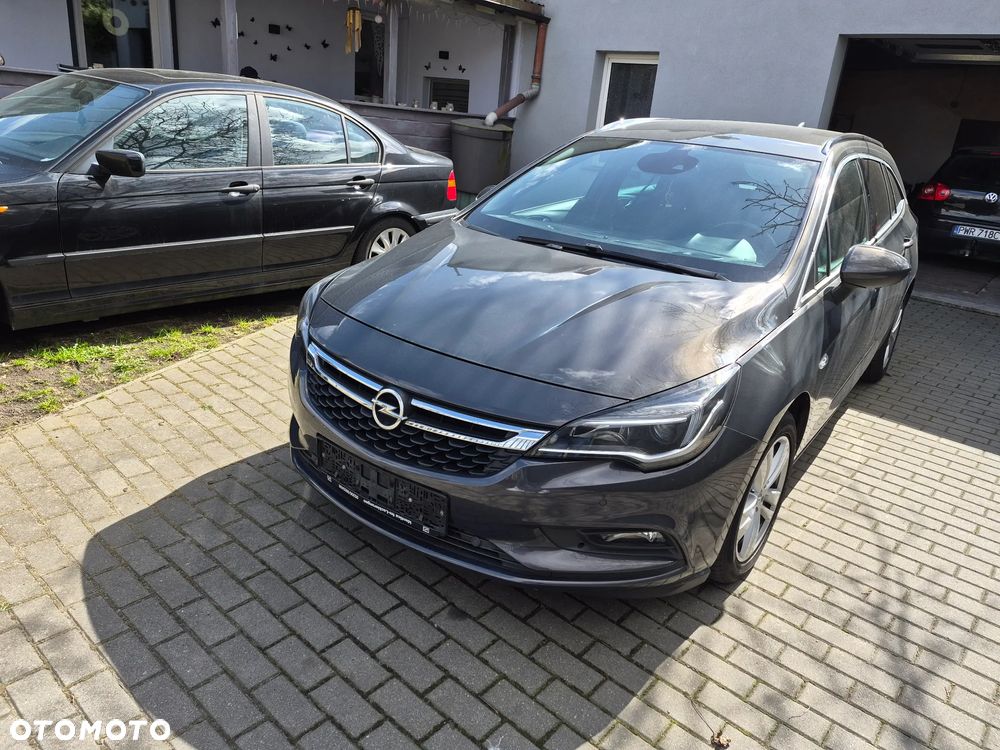 Opel Astra 1.6 CDTI Dynamic S&S - 1