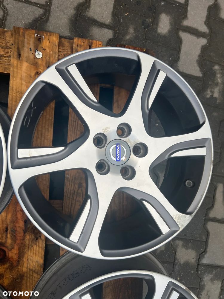 Oryginalne felgi Volvo xc60 xc70 xc40 grawer XC - 5