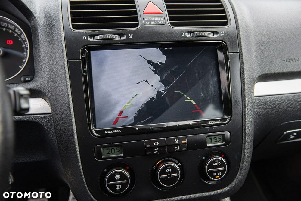 Volkswagen Golf 2.0 GTI - 22