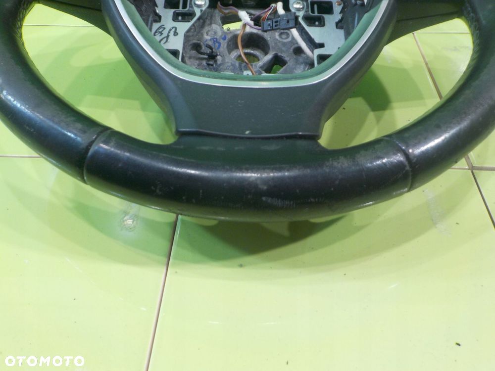 BMW 5 F10 2.0 D 11r SEDAN 4D kierownica - 3