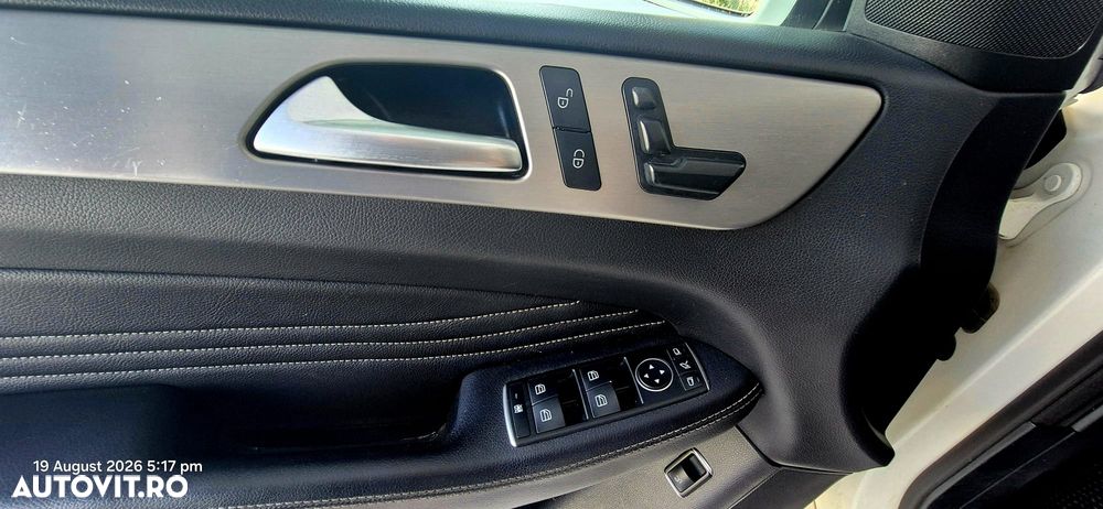 Mercedes-Benz ML - 13
