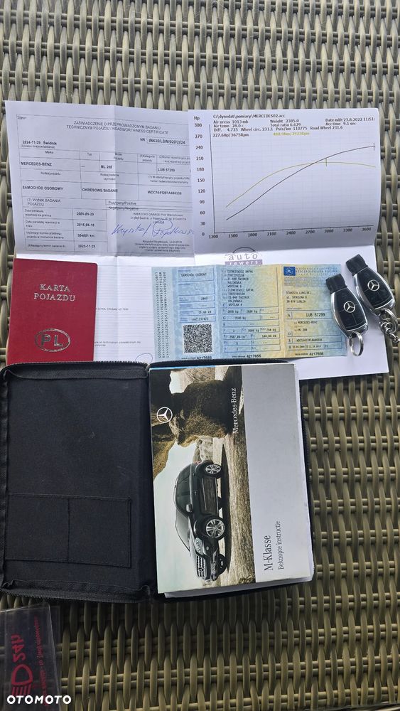 Mercedes-Benz ML - 16