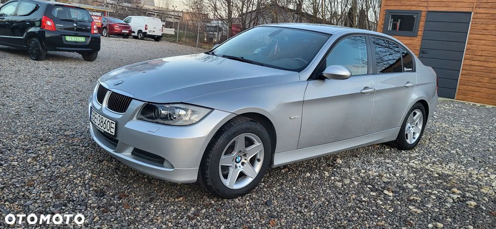 BMW Seria 3 - 33