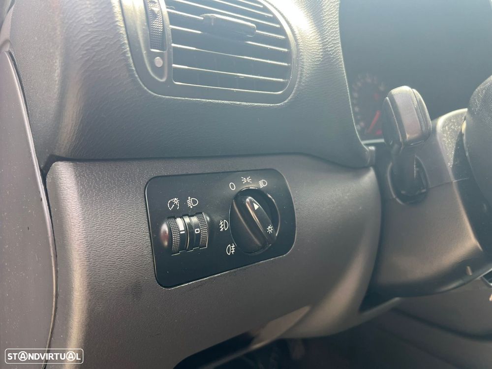 Audi A3 1.9 TDI Sport - 9