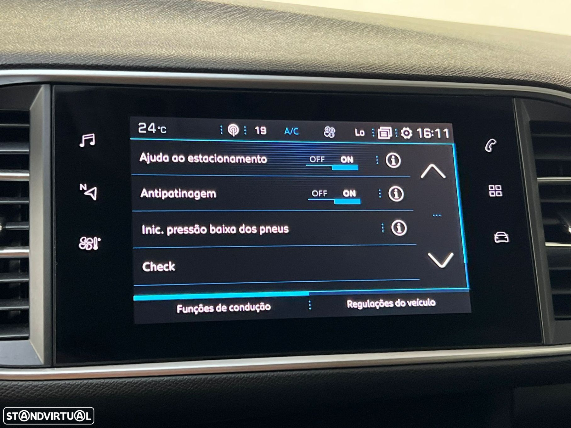 Peugeot 308 SW 1.5 BlueHDi Style - 14