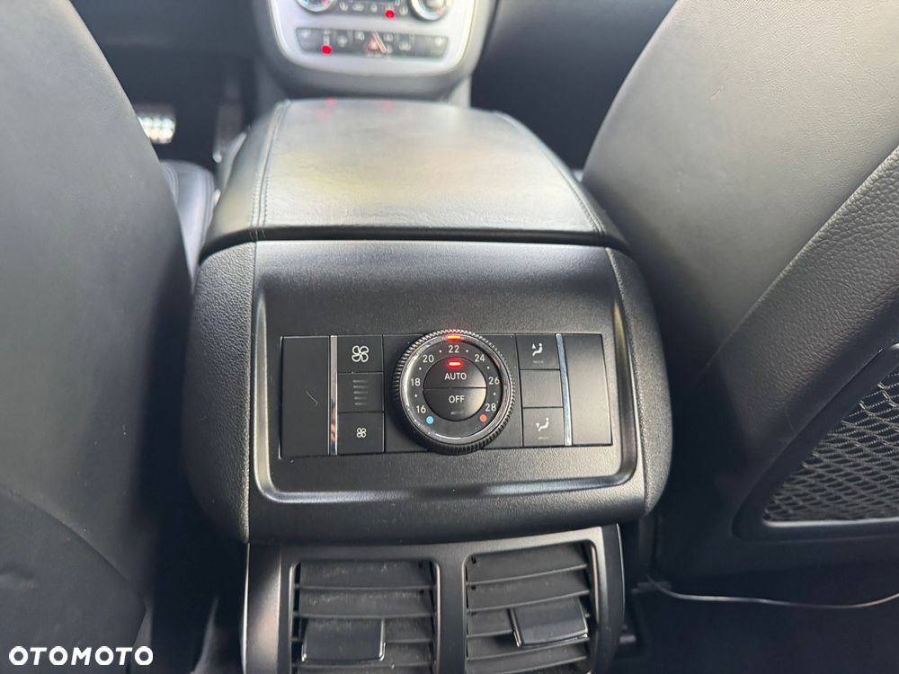 Mercedes-Benz Klasa R 350 CDI L 4-Matic - 17