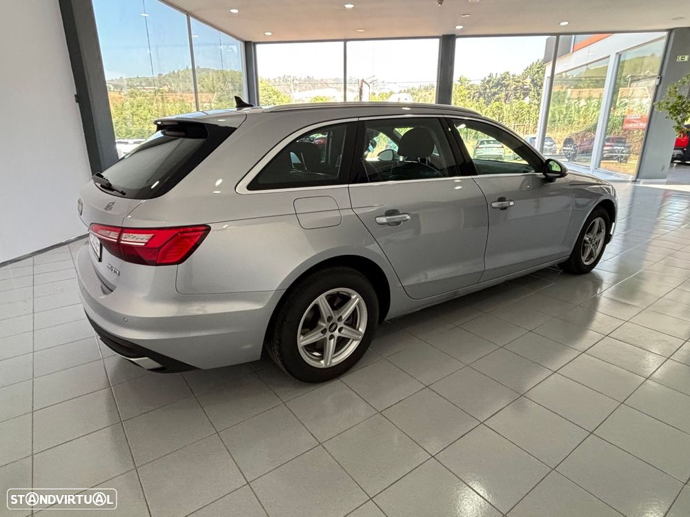 Audi A4 Avant 35 TDI Advanced S tronic - 4