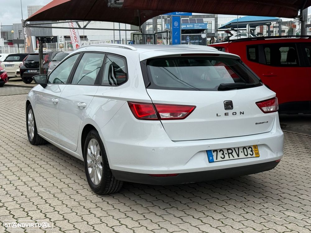 SEAT Leon ST 1.6 TDI Style Ecomotive - 4