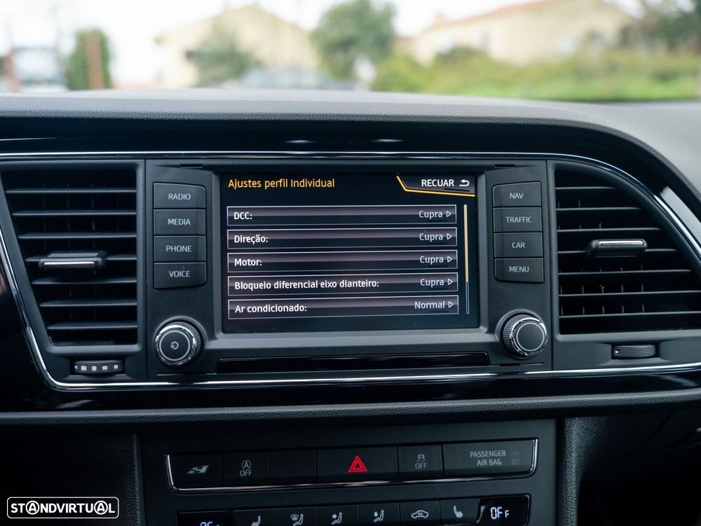 SEAT Leon SC 2.0 TSI S&S DSG Cupra 290 - 28