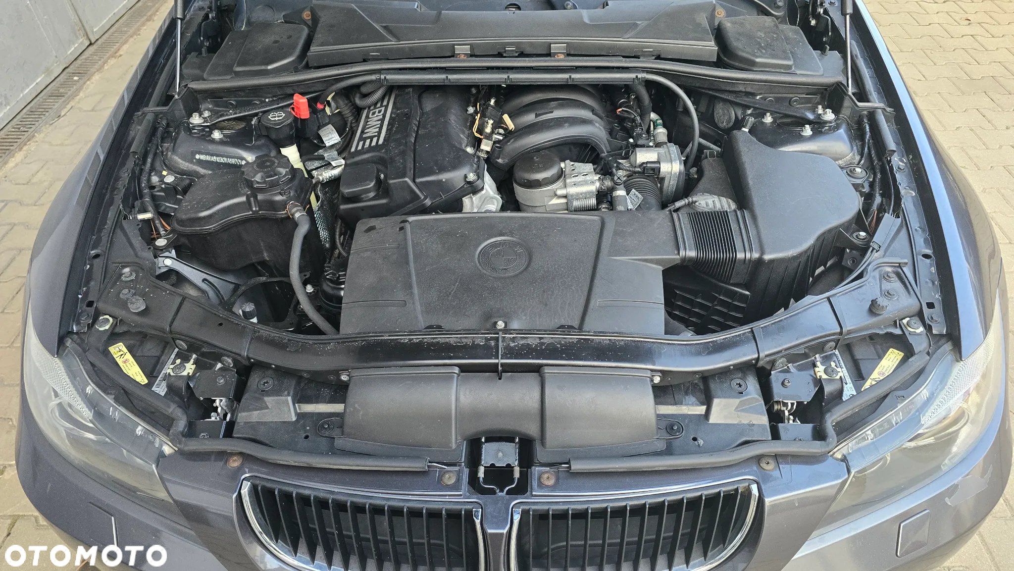BMW Seria 3 318i - 8
