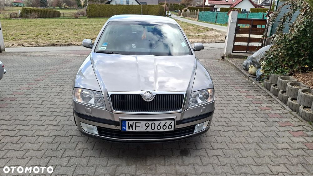 Skoda Octavia 1.9 TDI Ambiente DSG - 11