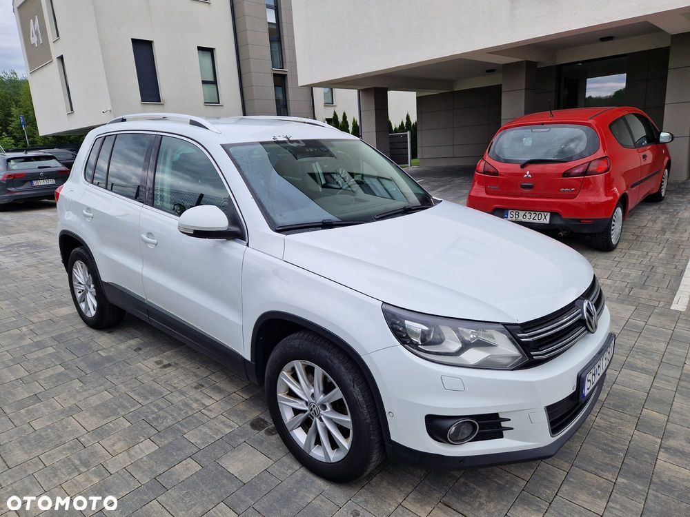 Volkswagen Tiguan - 1