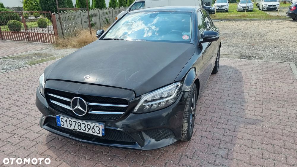Mercedes-Benz Klasa C 180 d 9G-TRONIC - 16