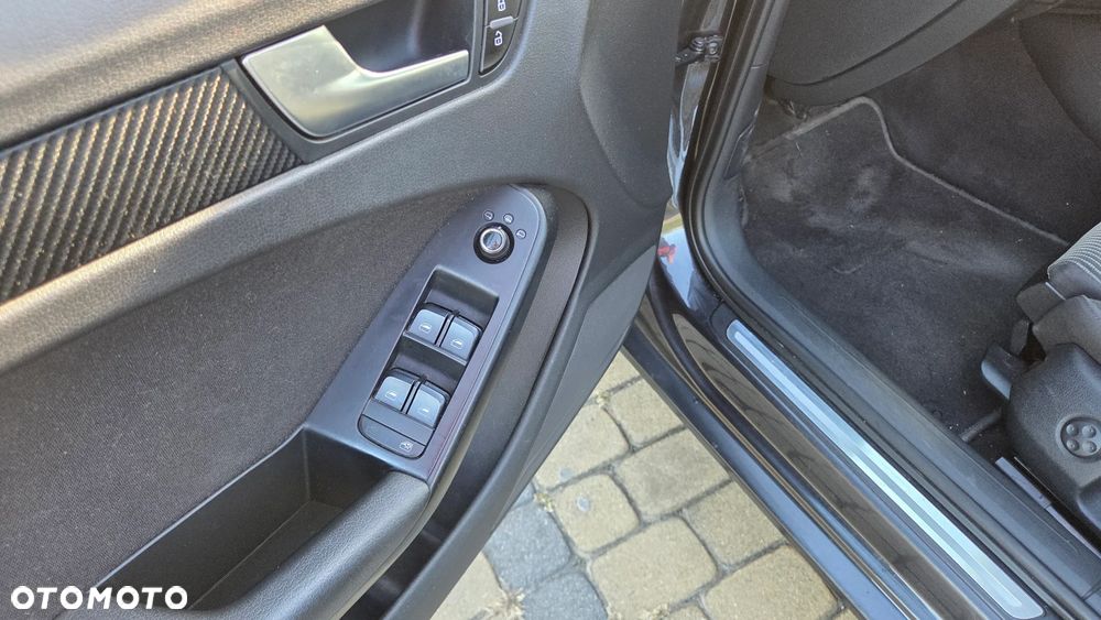 Audi A4 Avant - 13