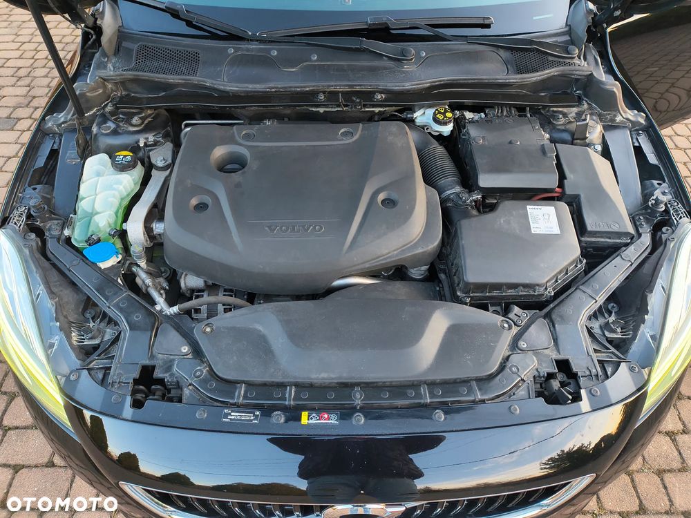 Volvo V40 D2 Momentum - 21