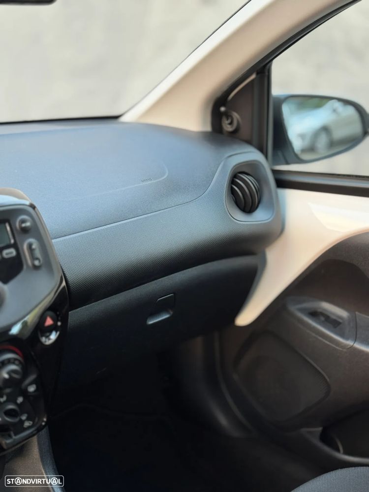 Citroën C1 VTi Feel - 3