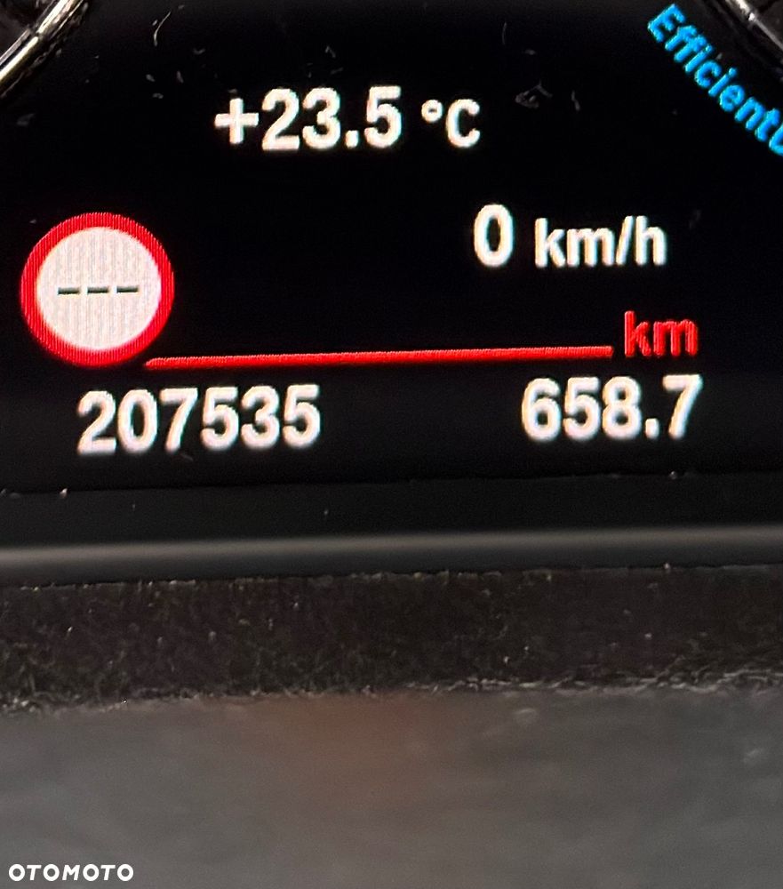 BMW Seria 1 118d Edition M Sport Shadow - 11