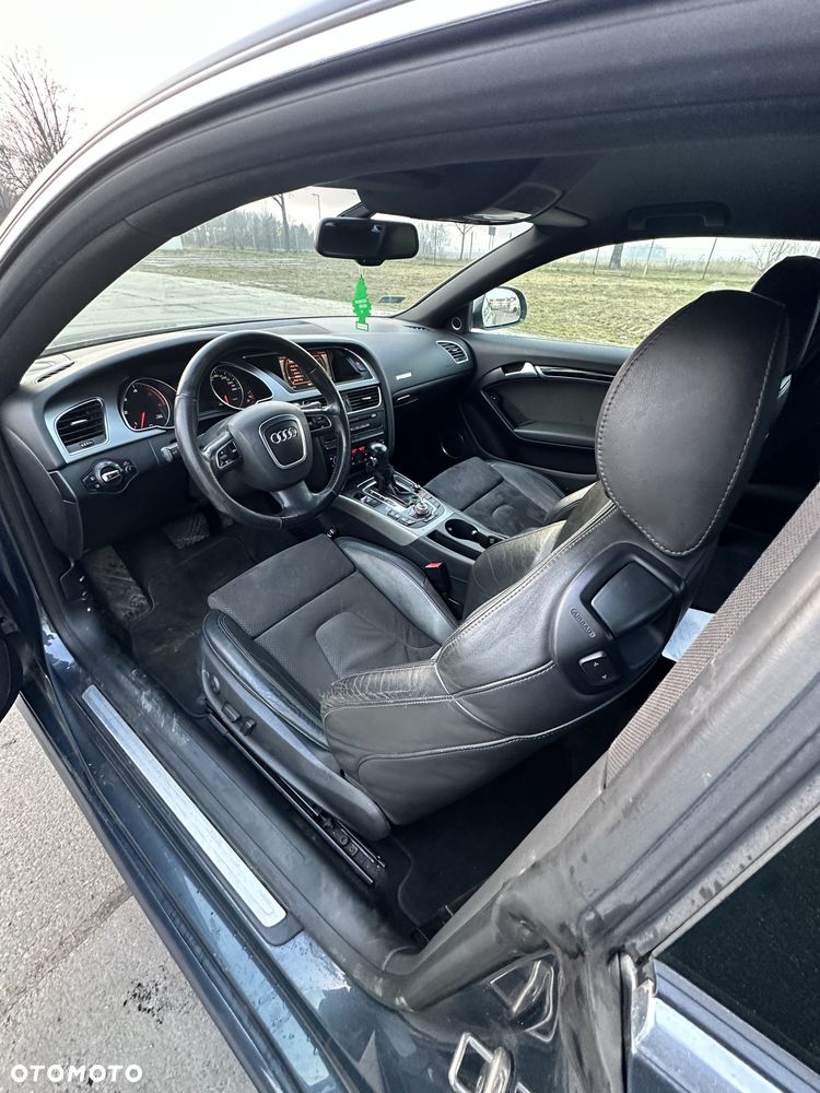Audi A5 Coupé 2.7 TDI Multitronic - 13