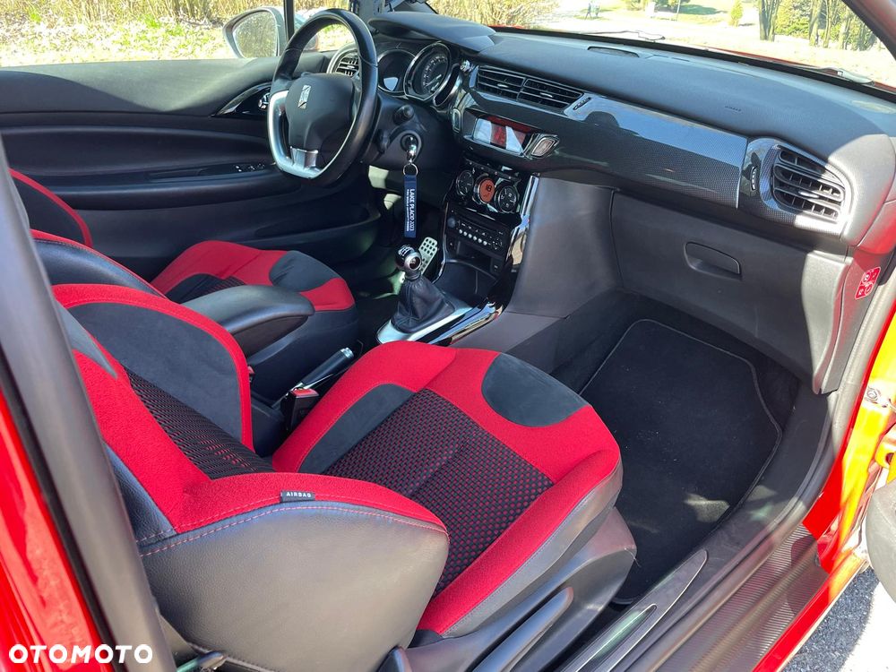 Citroën DS3 1.6 THP SportChic - 15