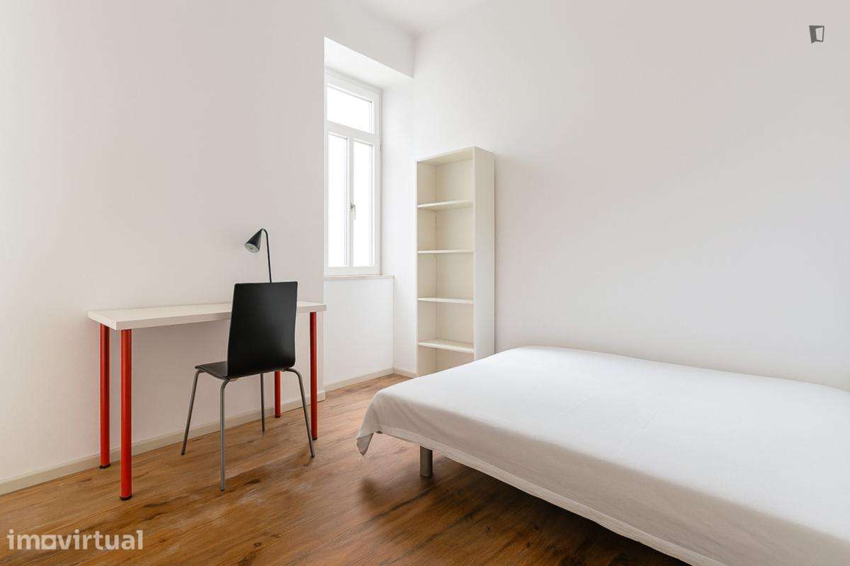 Quarto - localizado em Arroios Lisbon - Grande imagem: 2/11