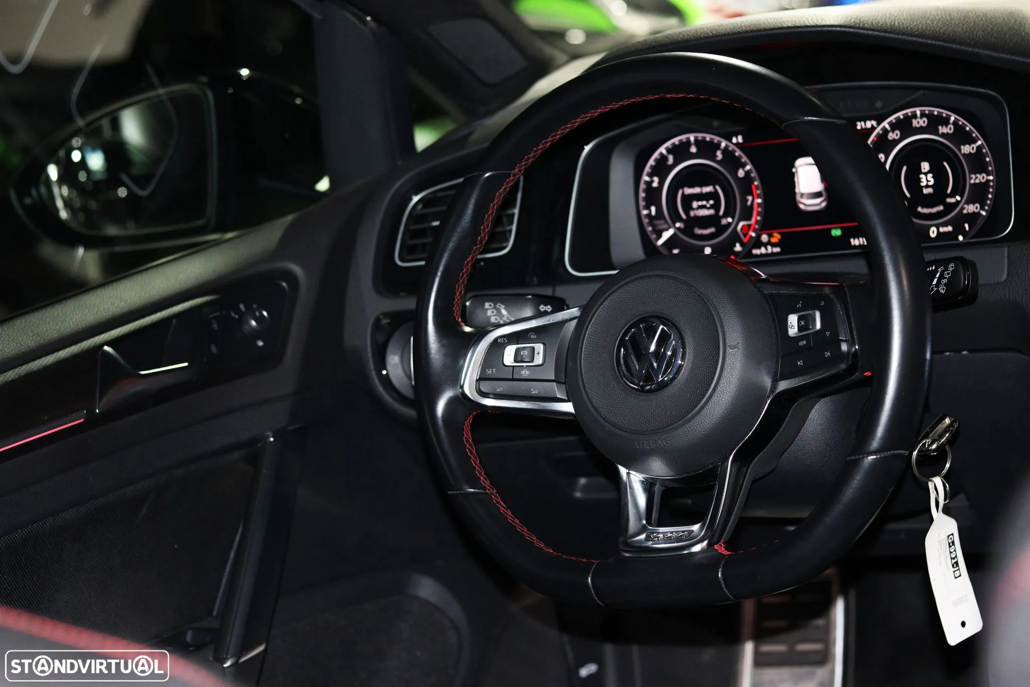 VW Golf 2.0 TSI GTI DSG Performance - 18