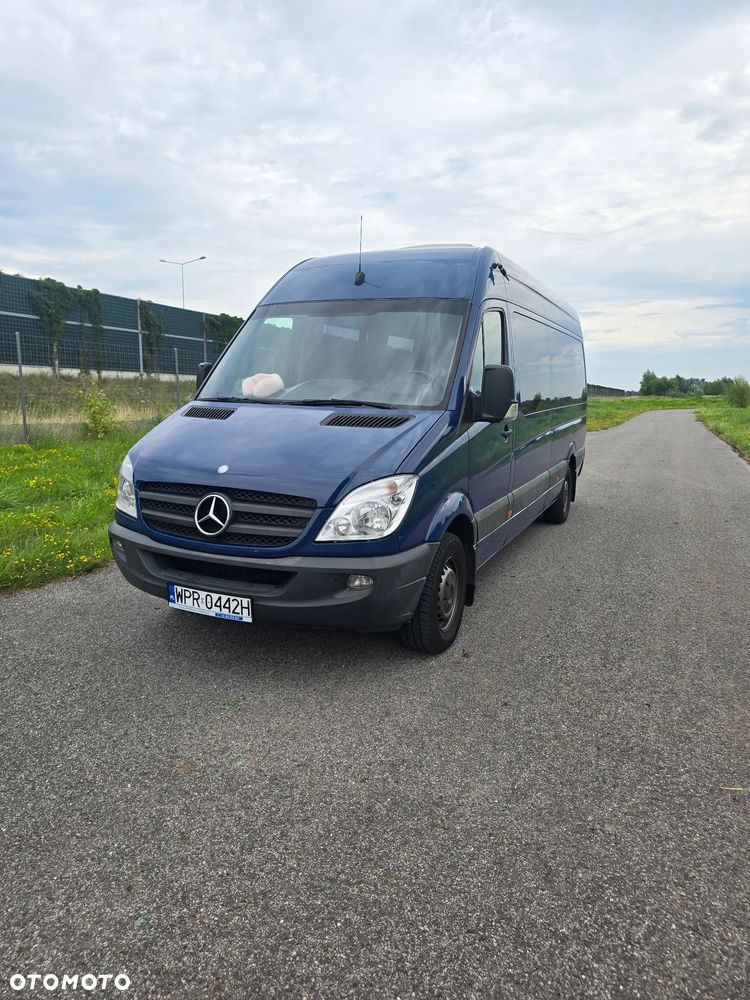 Mercedes-Benz Sprinter - 6